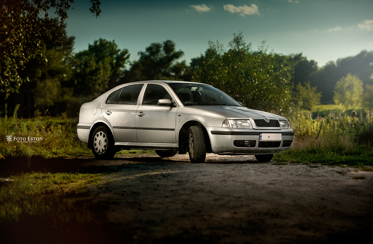 Samochód który rozławił ten model, tak bardzo, iż było trzeba przedłużyć produkcje. Zdjęcia motoryzacyjne w Foto Eston. Studio fotografii profesjonalnej, 